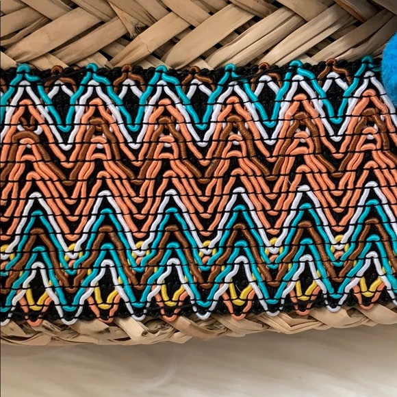 Sun and sand tote - Picture 3 of 5